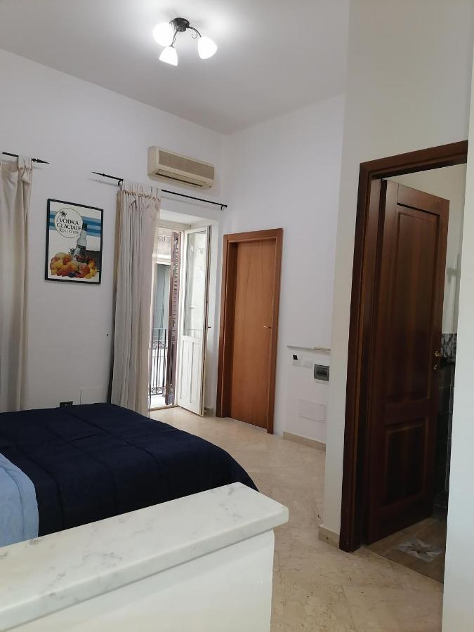 A Due Passi Appartament Hotel Палермо Екстериор снимка