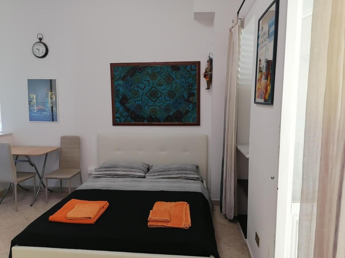 A Due Passi Appartament Hotel Палермо Екстериор снимка