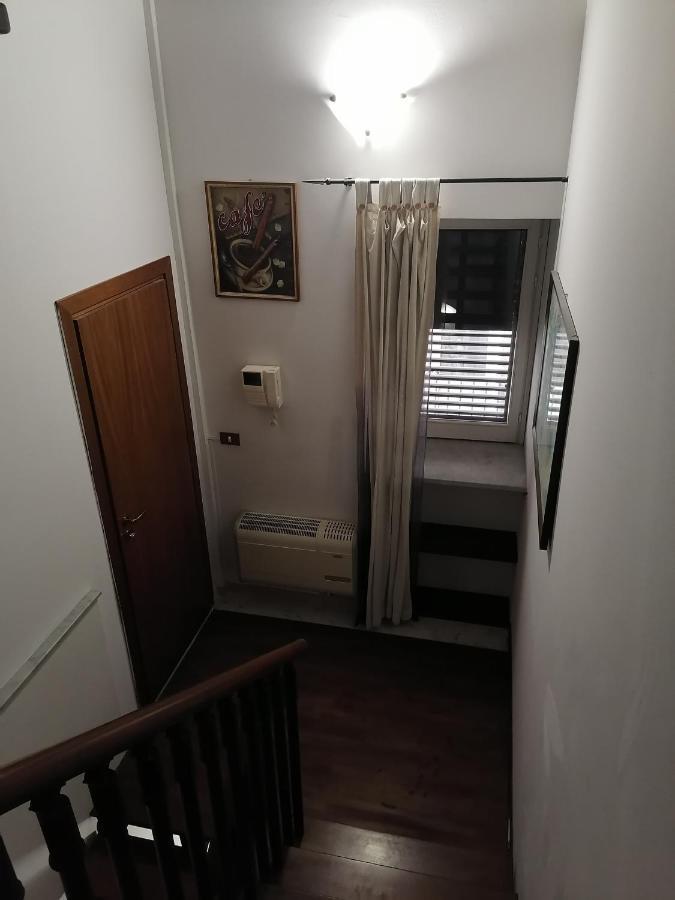 A Due Passi Appartament Hotel Палермо Екстериор снимка