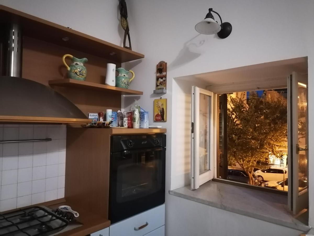 A Due Passi Appartament Hotel Палермо Екстериор снимка