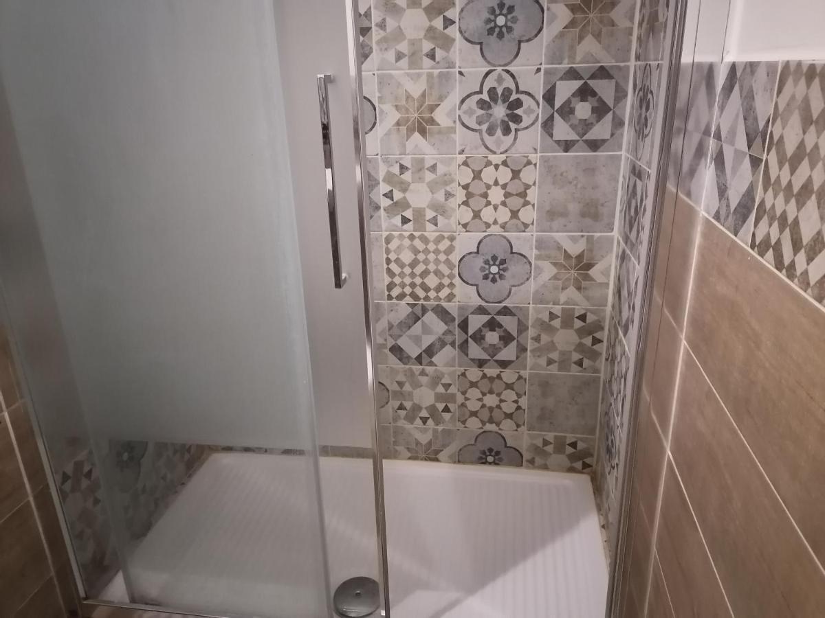 A Due Passi Appartament Hotel Палермо Екстериор снимка